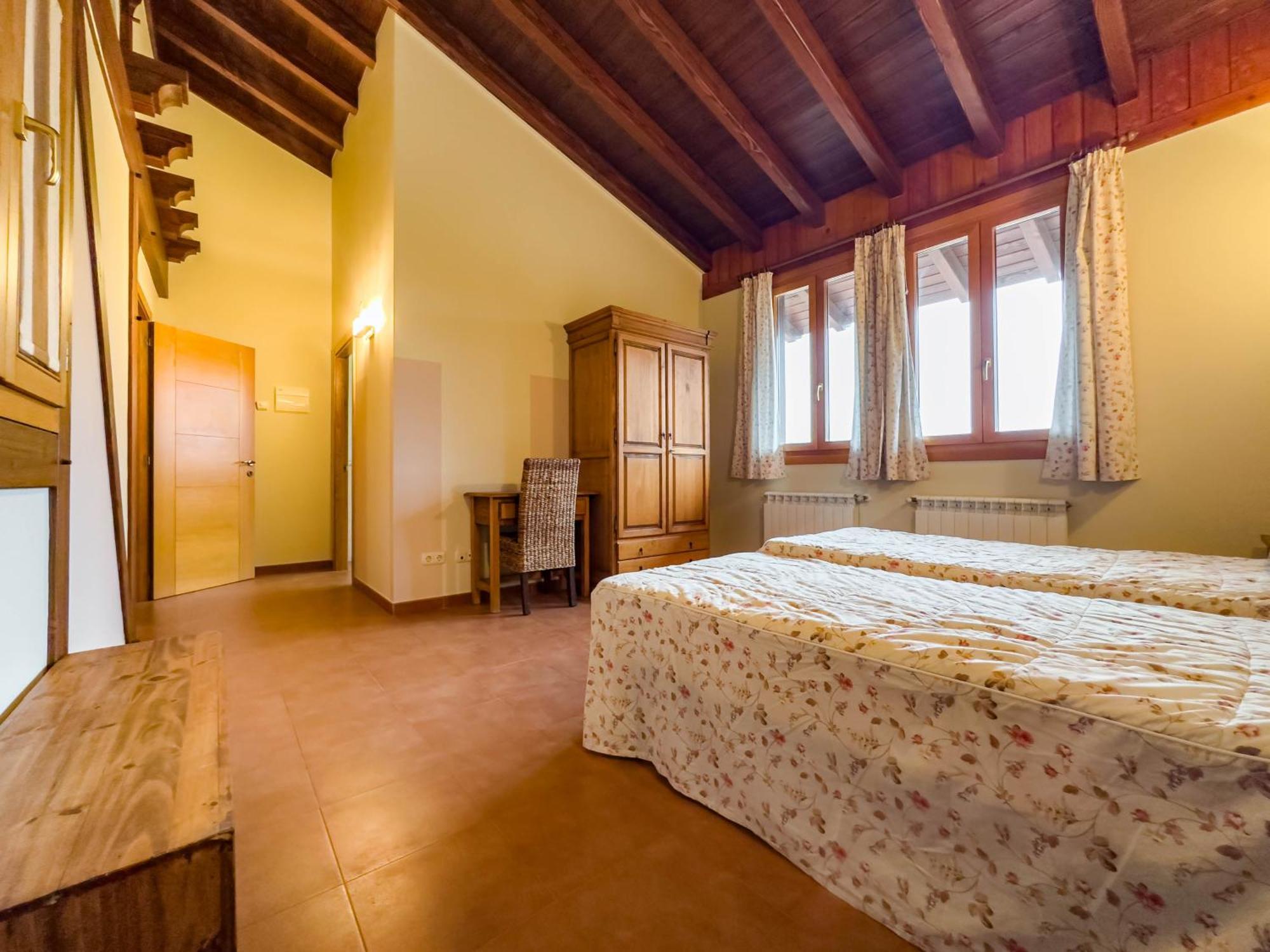 Amplia Casa Rural En Entorno Natural シオルツァ＝ボリバル エクステリア 写真