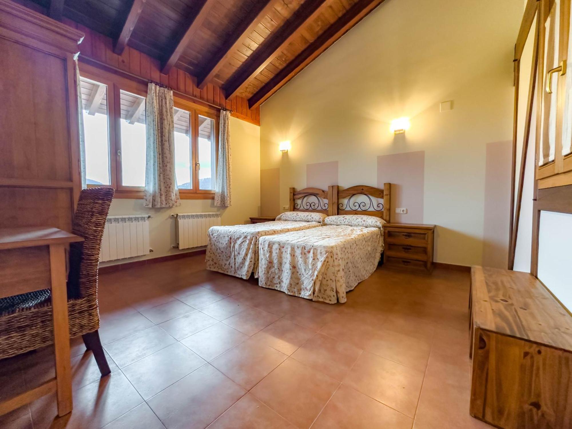 Amplia Casa Rural En Entorno Natural シオルツァ＝ボリバル エクステリア 写真