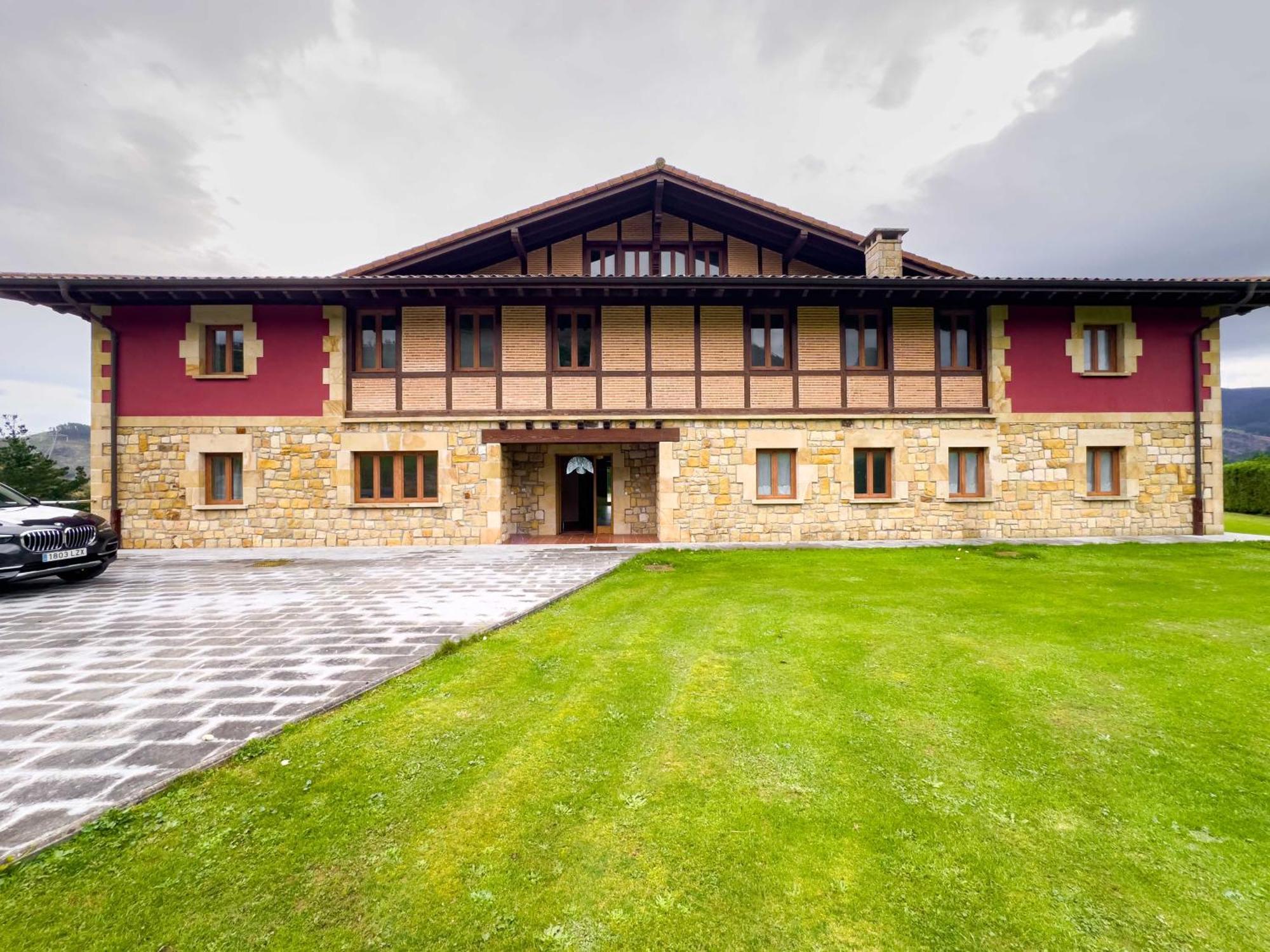 Amplia Casa Rural En Entorno Natural シオルツァ＝ボリバル エクステリア 写真