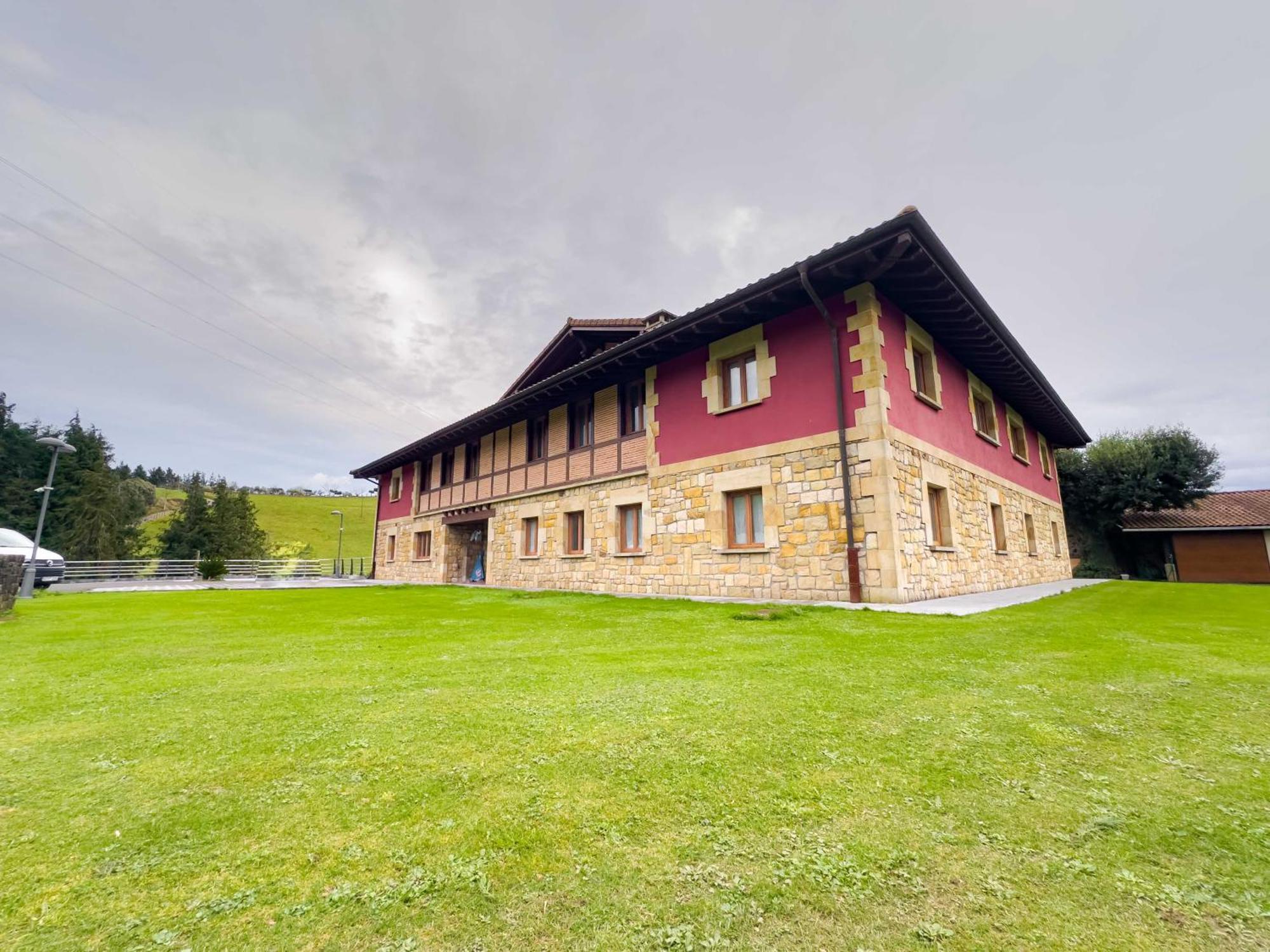 Amplia Casa Rural En Entorno Natural シオルツァ＝ボリバル エクステリア 写真